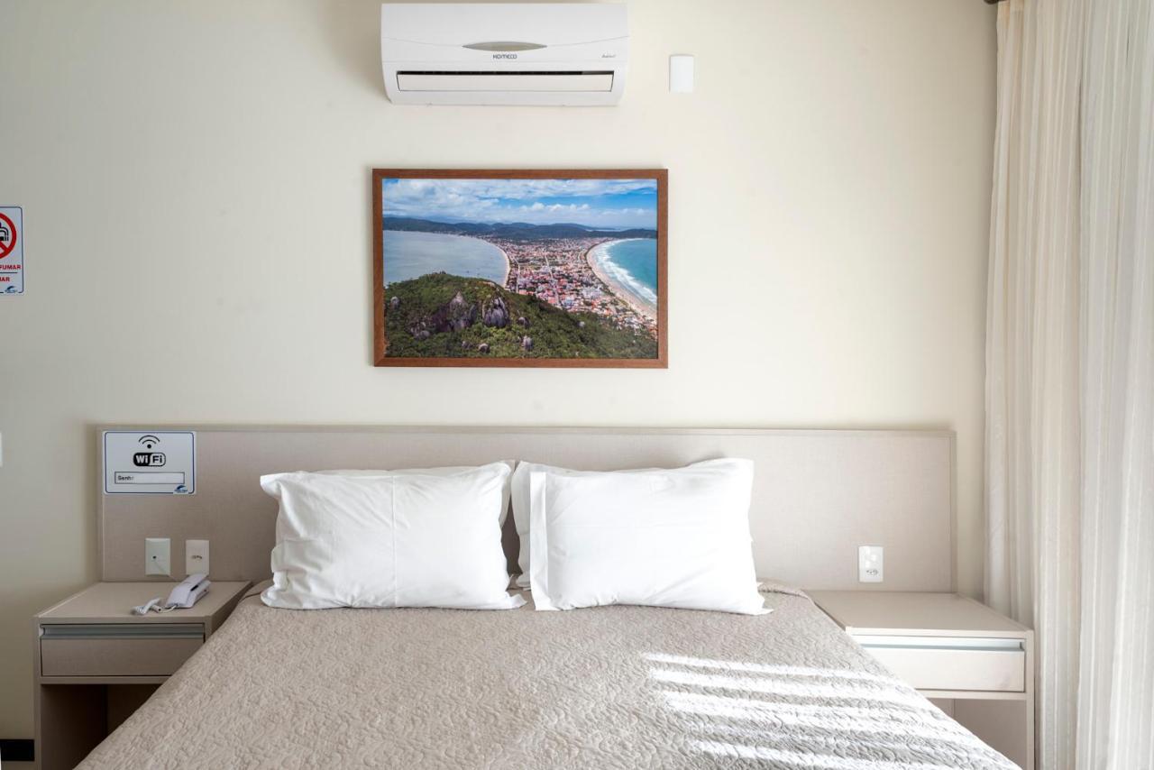 Residencial Onda Azul 호텔 봄비나스 외부 사진